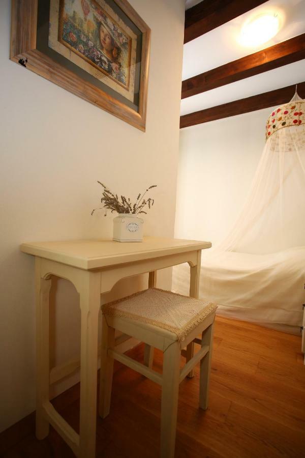 Villa Olive'S Hug à Poljana  Extérieur photo